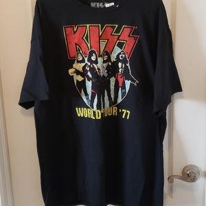 KISS TEE SHIRT